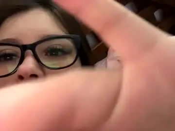 Honeysumisa  live sex cam