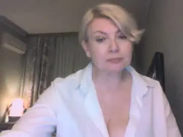 Laramrs  live sex cam