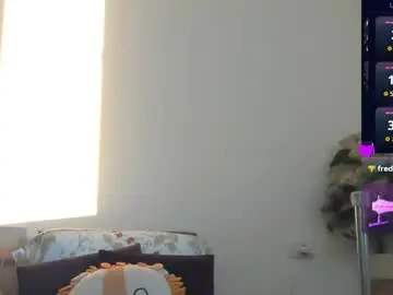 Lorena422  live sex cam