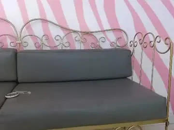 Lovaa__  live sex cam