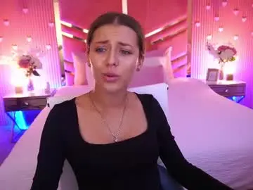Loveedove  live sex cam