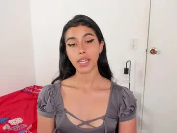 Mazikeen_18  live sex cam