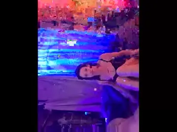 Mmmmezze  live sex cam
