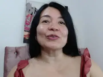 Naturally_mature  live sex cam