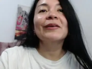 Naturally_mature  live sex cam