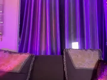 Olivia_wey  live sex cam
