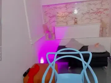 Scarletrose10  live sex cam