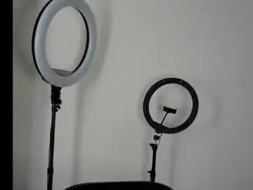 Sexyvvy  live sex cam