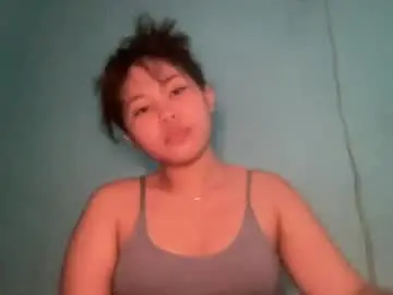 Sloneiii  live sex cam