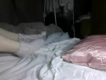 Babe_singer_undercover  live sex cam