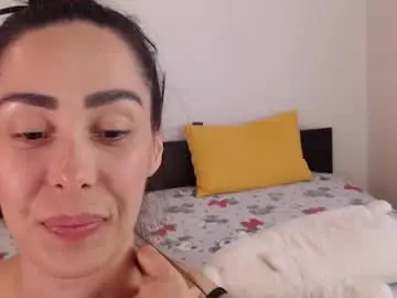 Brunettgirl_  live sex cam