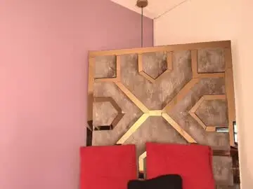 Dark_madison  live sex cam