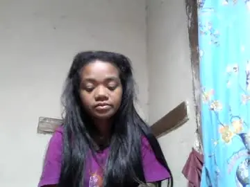 Fetranialdy  live sex cam