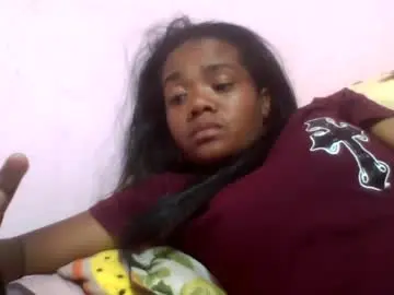 Fetranialdy  live sex cam