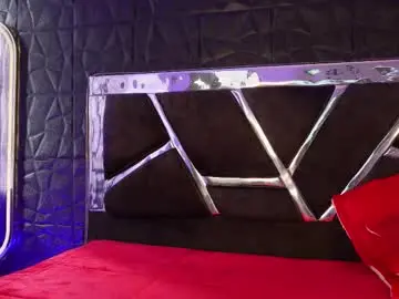 Haileyy_fox  live sex cam