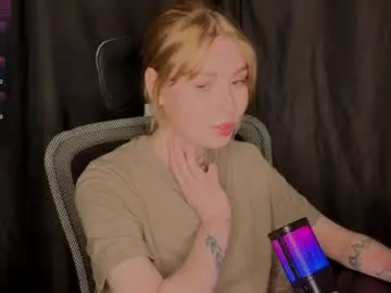 Kateslil  live sex cam