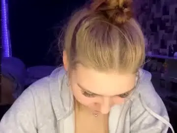 Laurenjungling  live sex cam