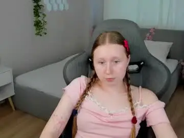 Lilitiny  live sex cam