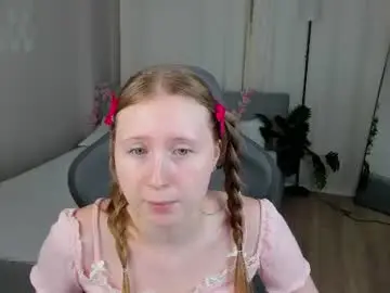 Lilitiny  live sex cam