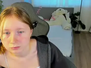 Lilitiny  live sex cam
