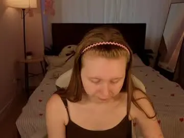 Lilitiny  live sex cam