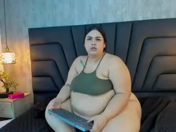 Maya_curvy  live sex cam