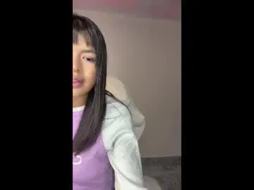Meganthompsonn  live sex cam