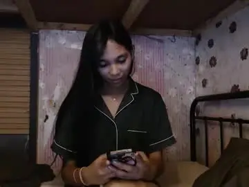 Mika_cora  live sex cam