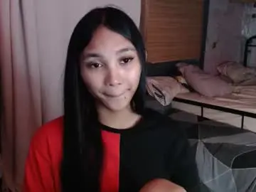 Mika_cora  live sex cam
