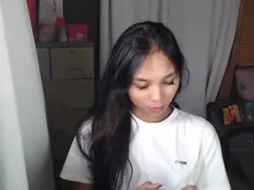 Mika_cora  live sex cam