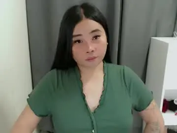Miya_licious  live sex cam