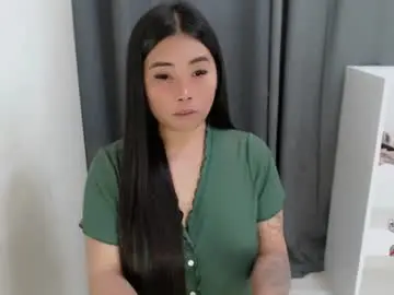 Miya_licious  live sex cam