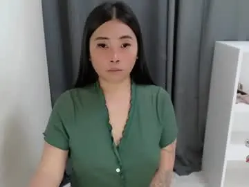 Miya_licious  live sex cam