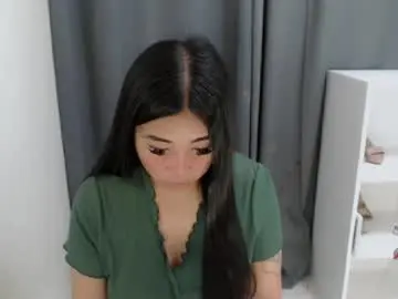 Miya_licious  live sex cam