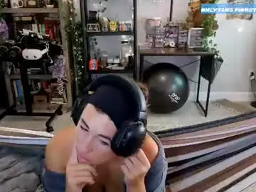 Monstrumologist  live sex cam