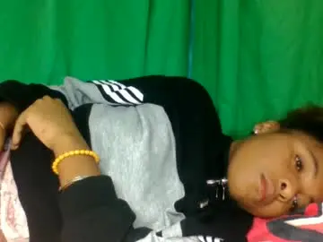 Ooooranorosoa  live sex cam