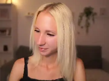 Piper_perri_18  live sex cam