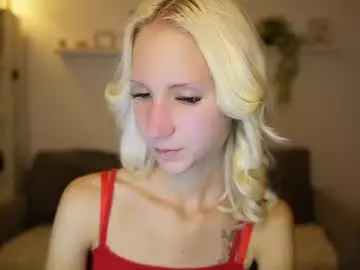 Piper_perri_18  live sex cam