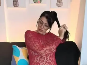 Pleasurecompany  live sex cam