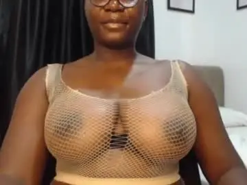Sexy_pearl12  live sex cam