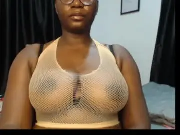 Sexy_pearl12  live sex cam