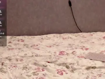 Technobae  live sex cam