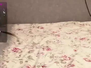 Technobae  live sex cam