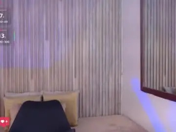 Tiana_glow  live sex cam