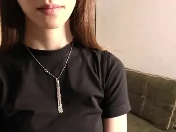 Umbraelyon  live sex cam