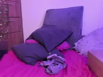 _urcutekitty  live sex cam