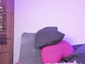 _urcutekitty  live sex cam