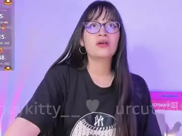 _urcutekitty  live sex cam