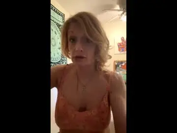 Daphne_flor87  live sex cam