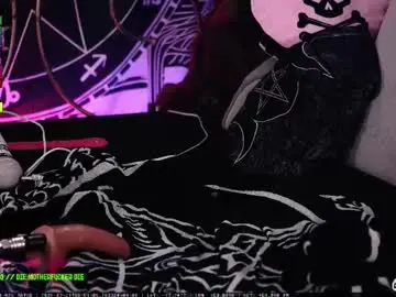 Fatalgoth  live sex cam